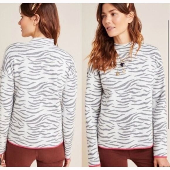 Anthropologie Mock Neck Gray Zebra Print Sweater Size Small - Picture 2 of 16